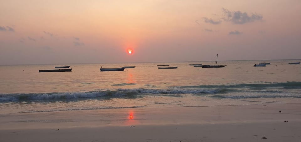 Jambiani costal heaven, sixty seconds to the beach House in Tanzania