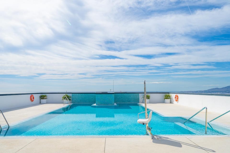 Pool view, Swimming pool