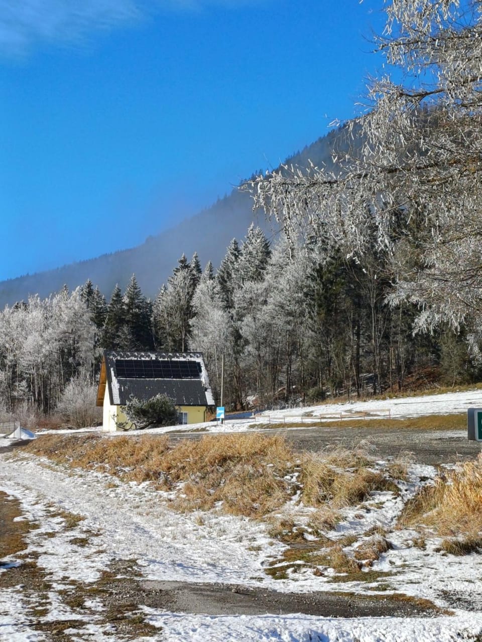 Property building, Natural landscape, Winter