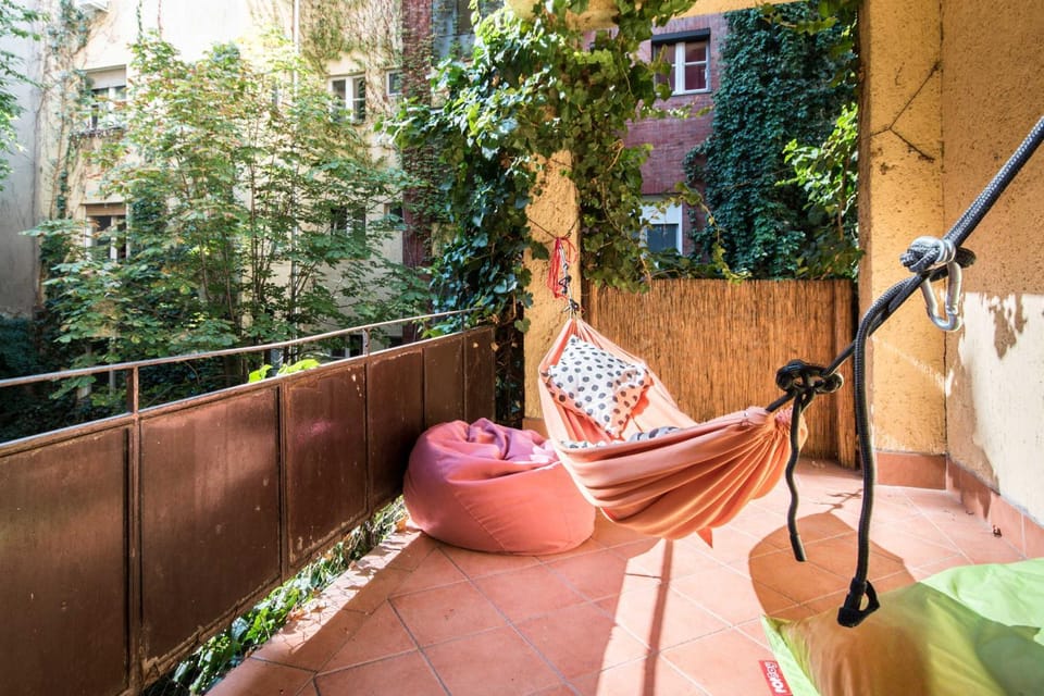 Central - Spacious - Classic Charm Apartment in Budapest