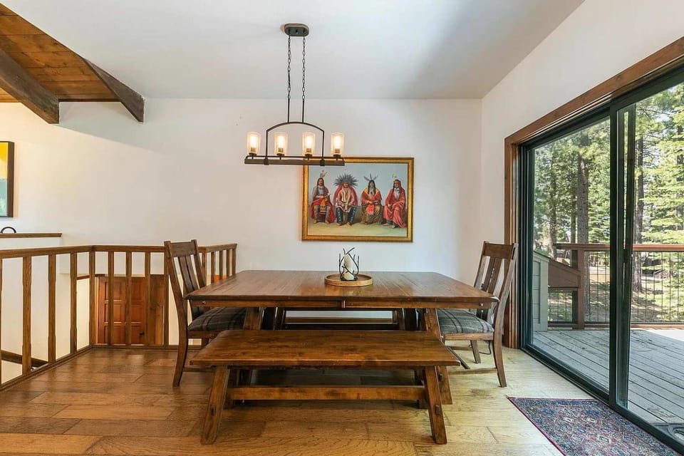 Northstar Family Retreat on Shuttle Line with Deck House in Sierra Nevada