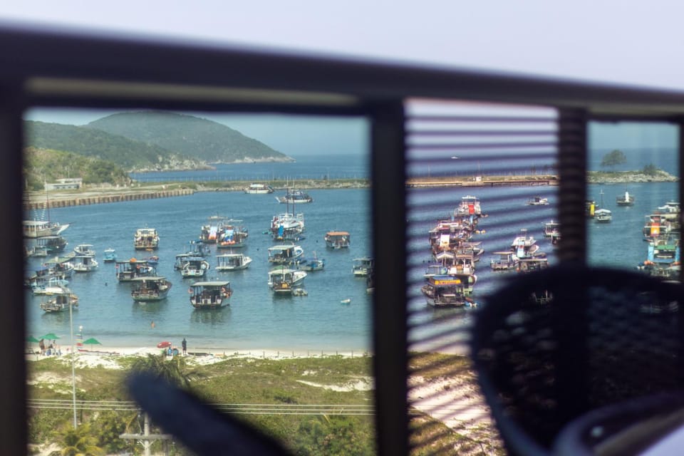 Vista Mar a 50m da Praia dos Anjos - 2 Quartos com Varanda e Churrasqueira - Piscinas Adulto e Infantil, Sauna, Academia e Cinema - Portaria 24h e 2 Vagas Cobertas House in Vila Canaa