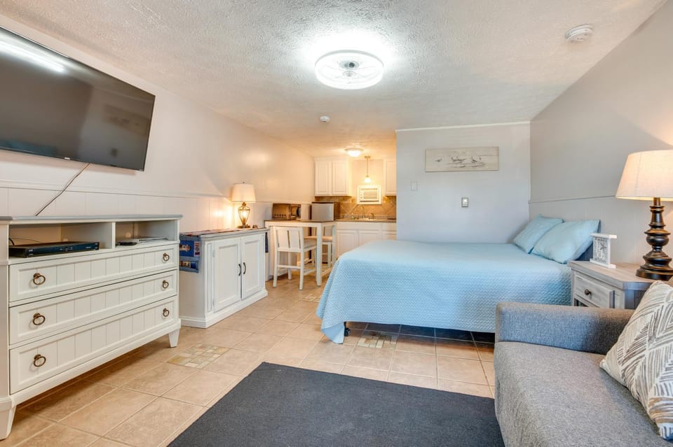 'Beachfront 14' Condo on Old Orchard Beach Apartment in Old Orchard Beach