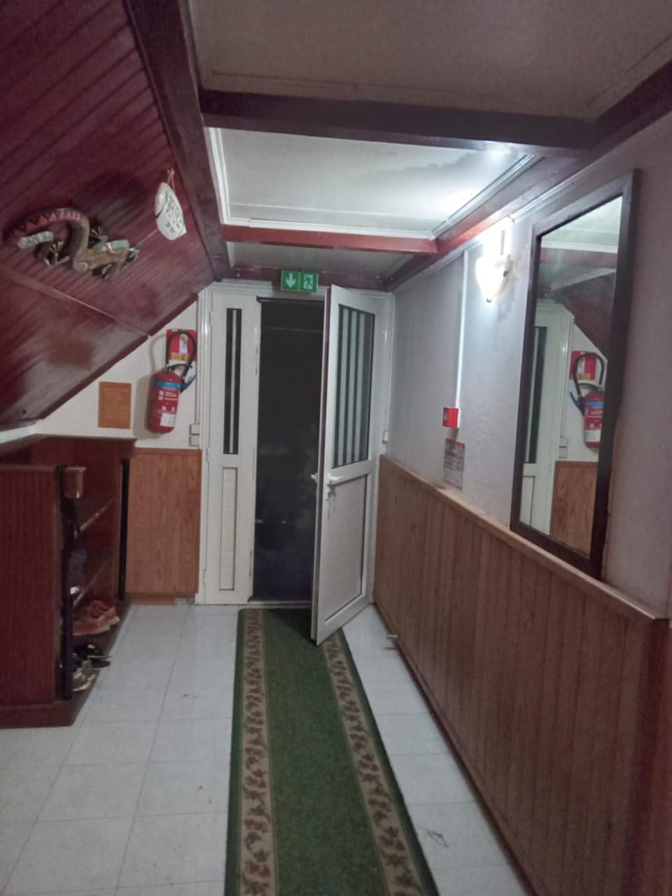 Facade/entrance