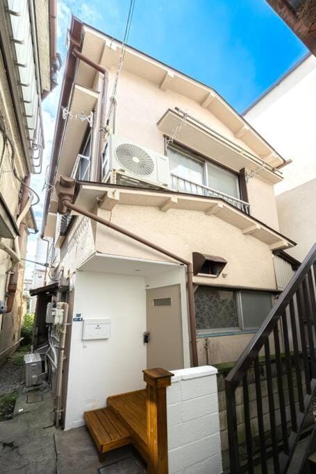 Hotel SHIBA INU Apartment in Japan