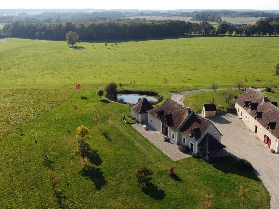 Gîte en Berry : nature, vélo et pêche Country House in Centre-Val de Loire