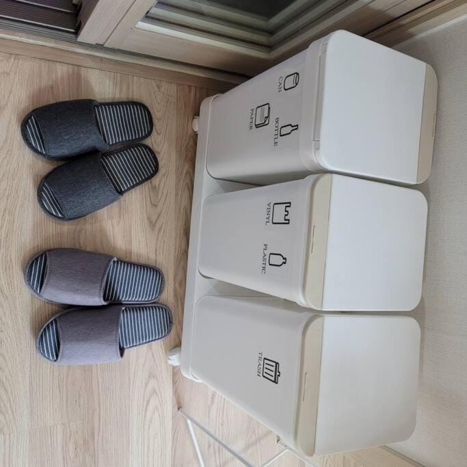 Incheon Sungeuidong happy stay for 10 pax Apartment in Gyeonggi-do