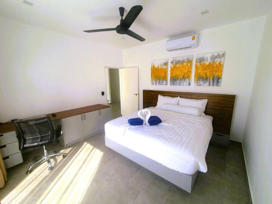 Modern pool villa 3 bedrooms Villa in Rawai
