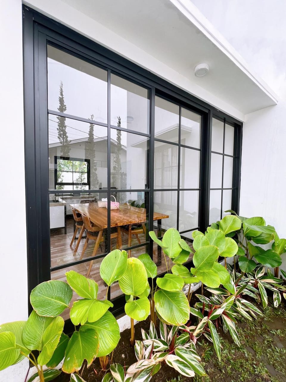 Casa de Gaudete 3 Bedroom King Size Villa Lembang Villa in Lembang