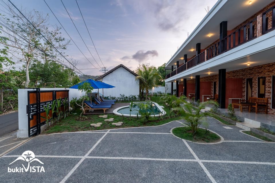 Property building, Swimming pool