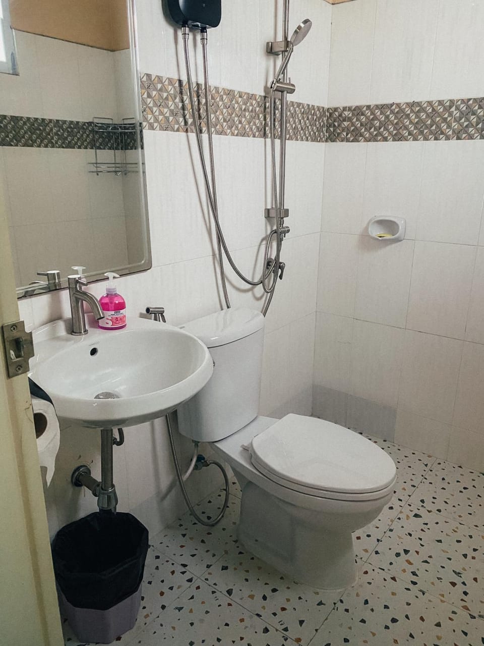 Shower, Toilet, Bathroom