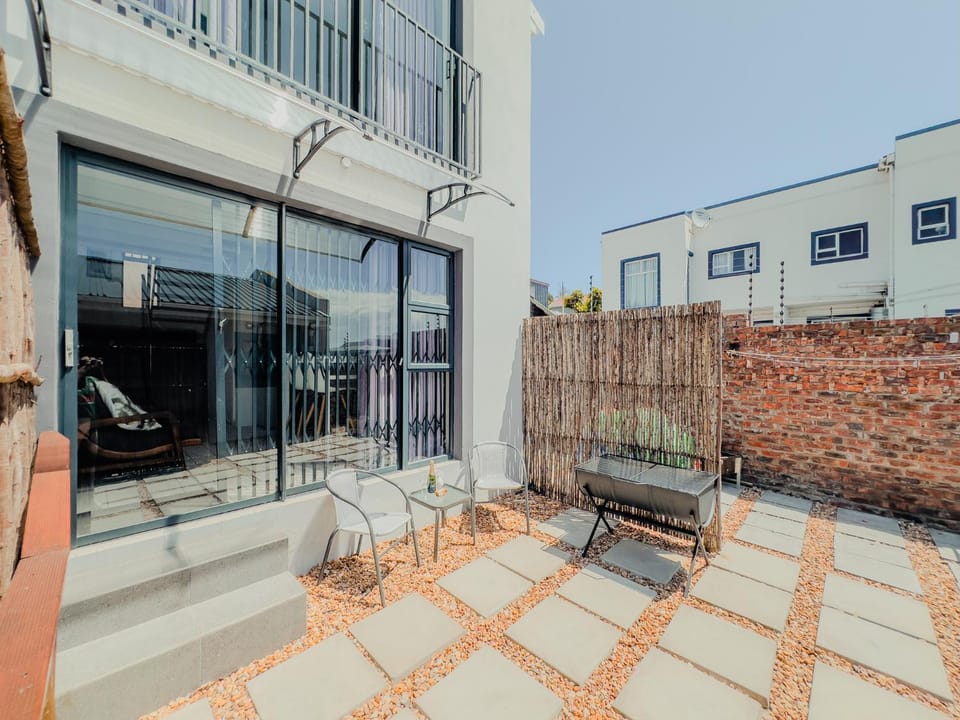 Property building, Patio