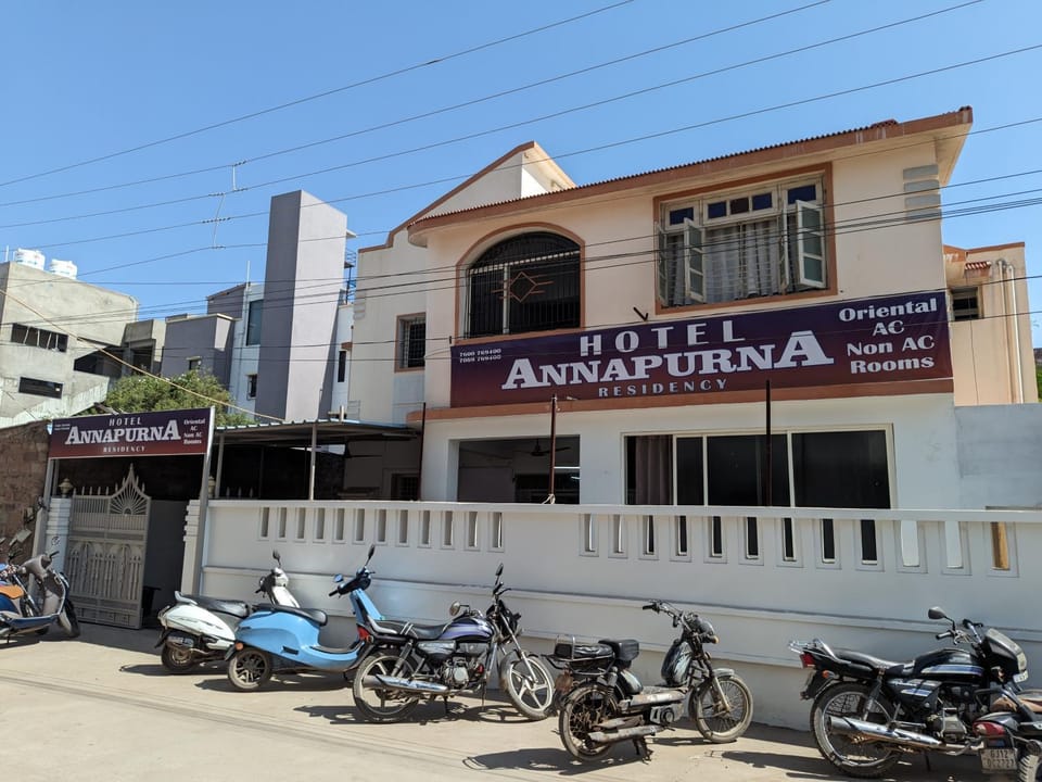 Annpurna Residency Hotel in Gujarat