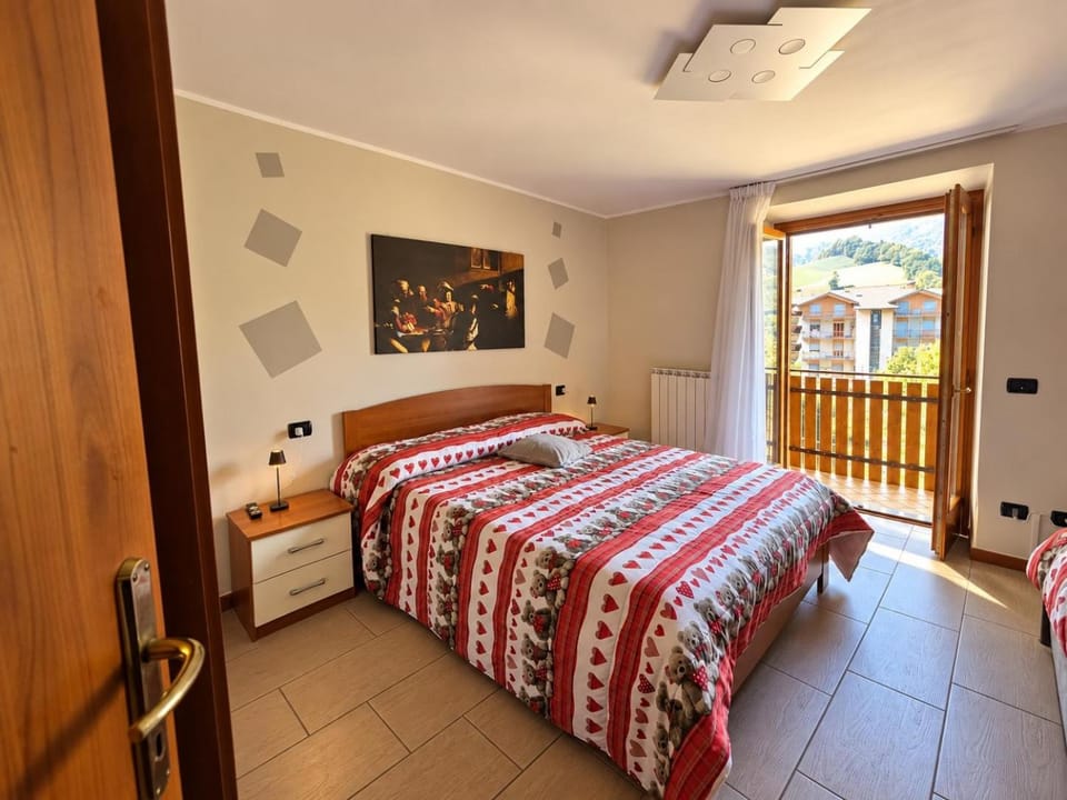Bed, View (from property/room), Bedroom