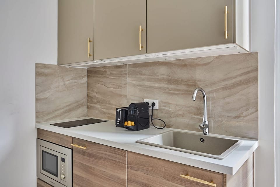 Kitchen or kitchenette, stove
