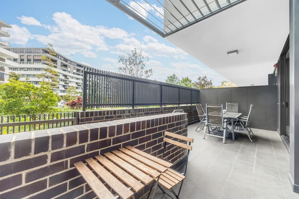 Patio, Day, View (from property/room), Balcony/Terrace, Seating area, Dining area