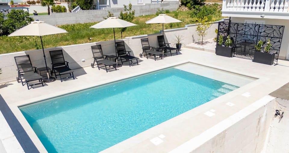 Patio, Pool view