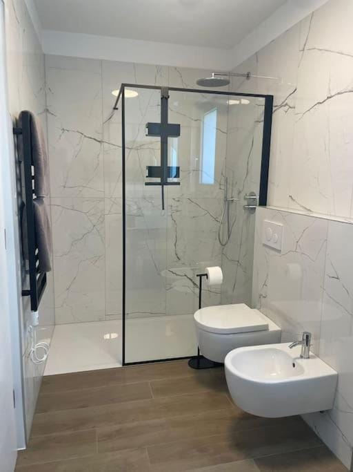 Shower, Toilet, Bathroom, bidet