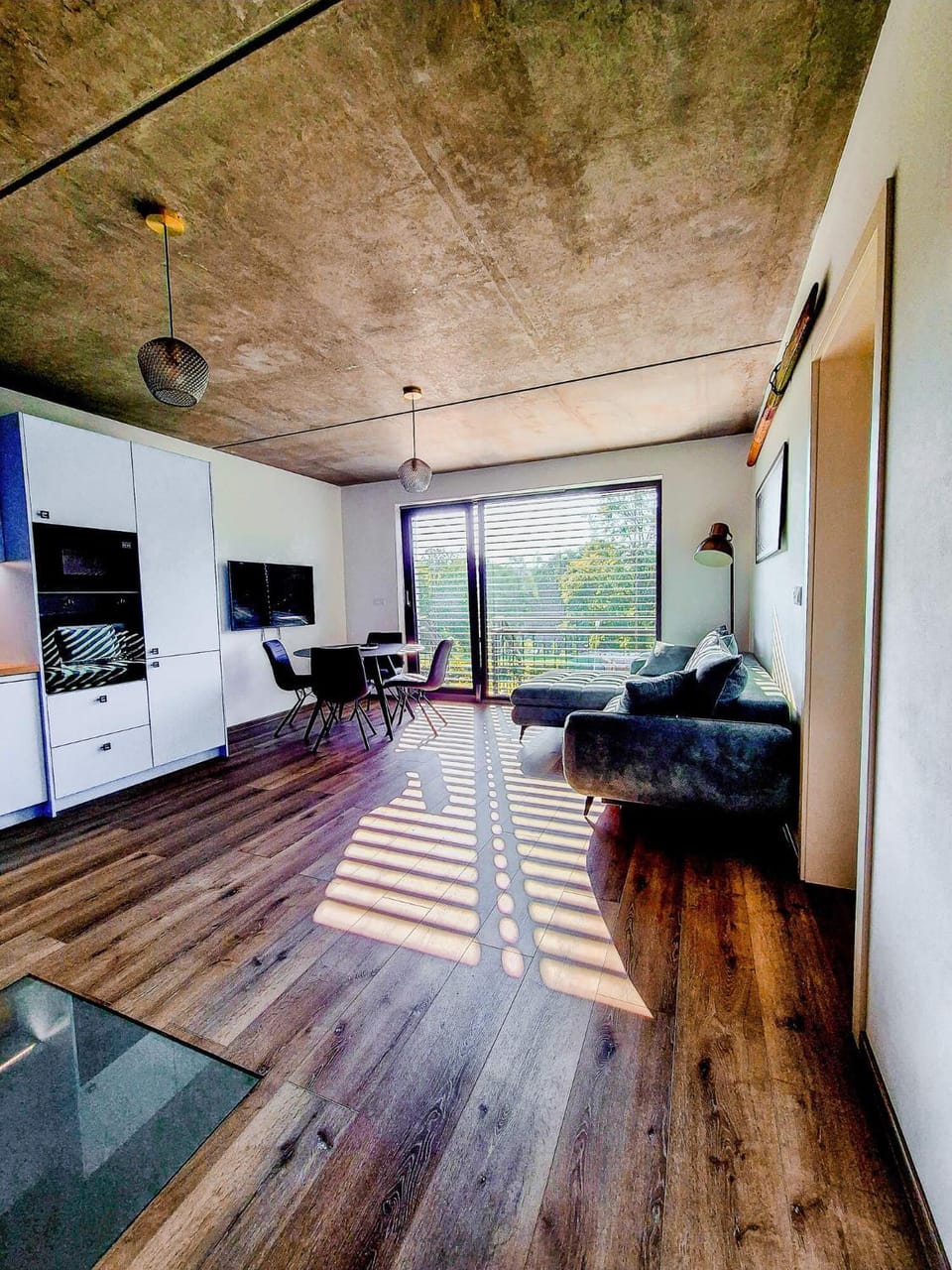 Communal lounge/ TV room, Living room, Dining area