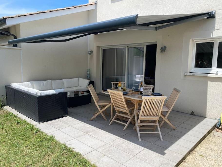 Balcony/Terrace, Balcony/Terrace