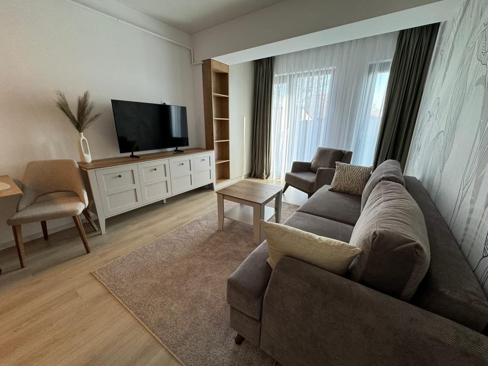 Private Heaven at Central Park Apartment in Romania