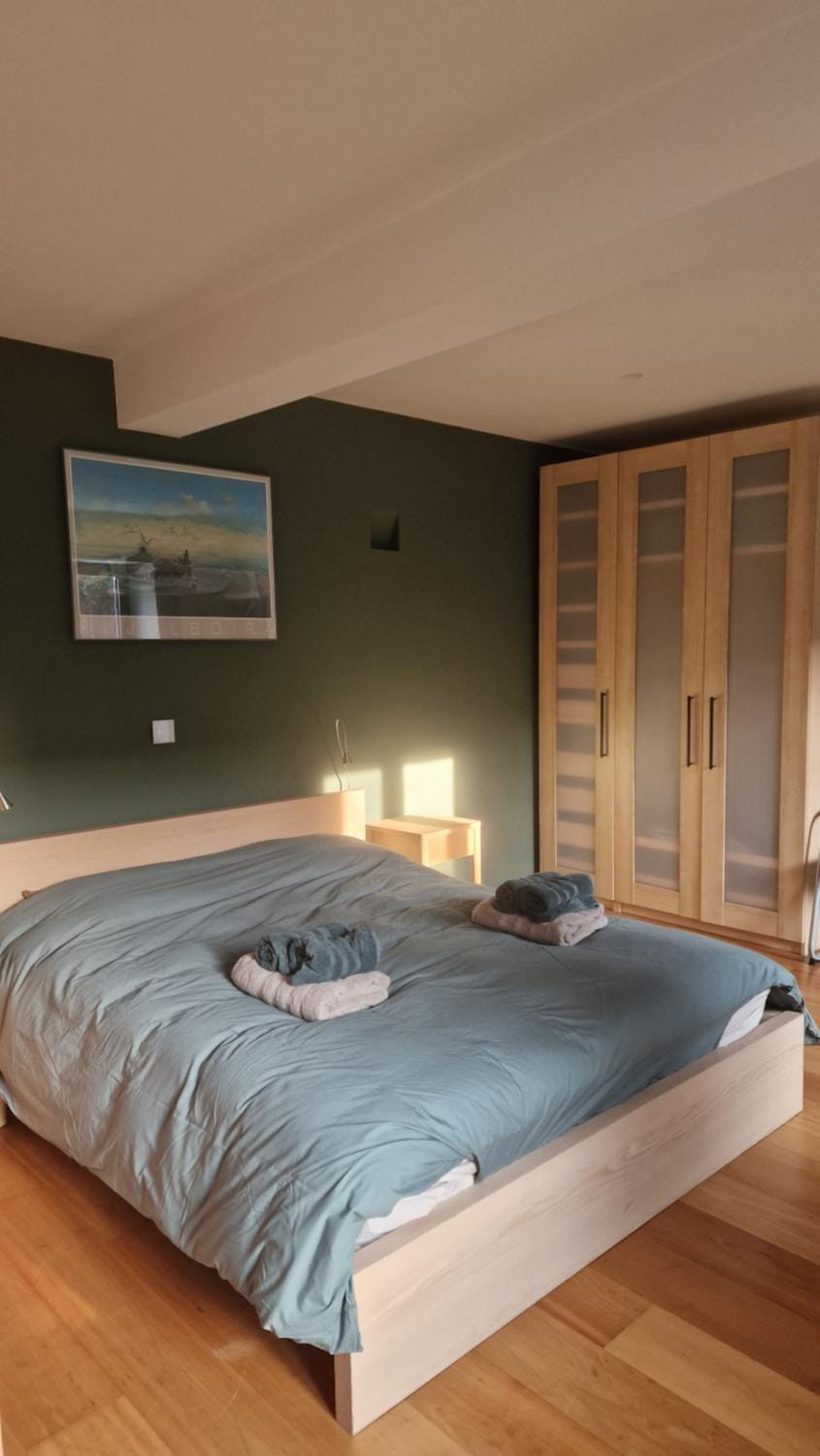 Bed, Bedroom, wardrobe