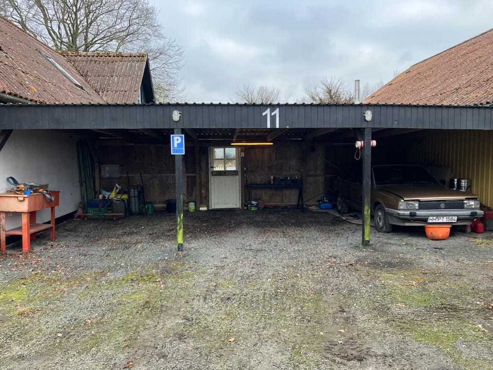 Property building, Parking
