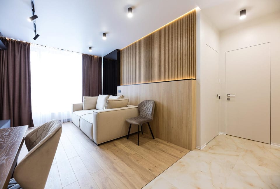 Bed, Living room, Photo of the whole room, Seating area