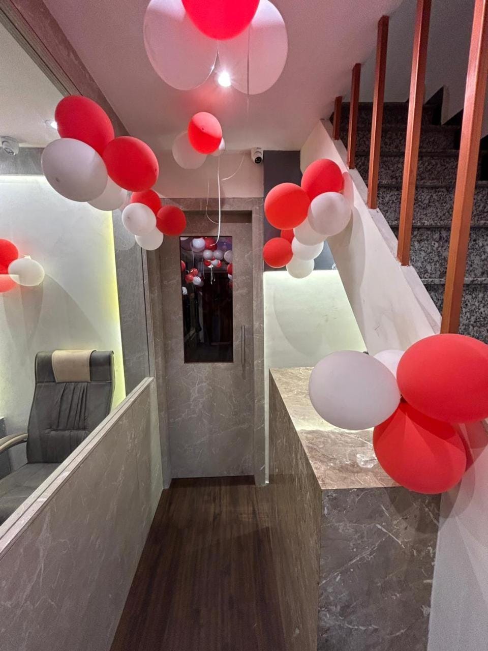 MKH Dormitory Bed and Breakfast in Mumbai
