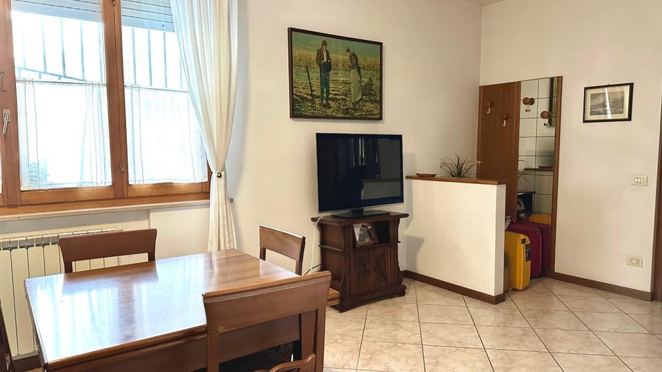 SE076 - Senigallia, accogliente trilocale comodo ai servizi Apartment in Senigallia