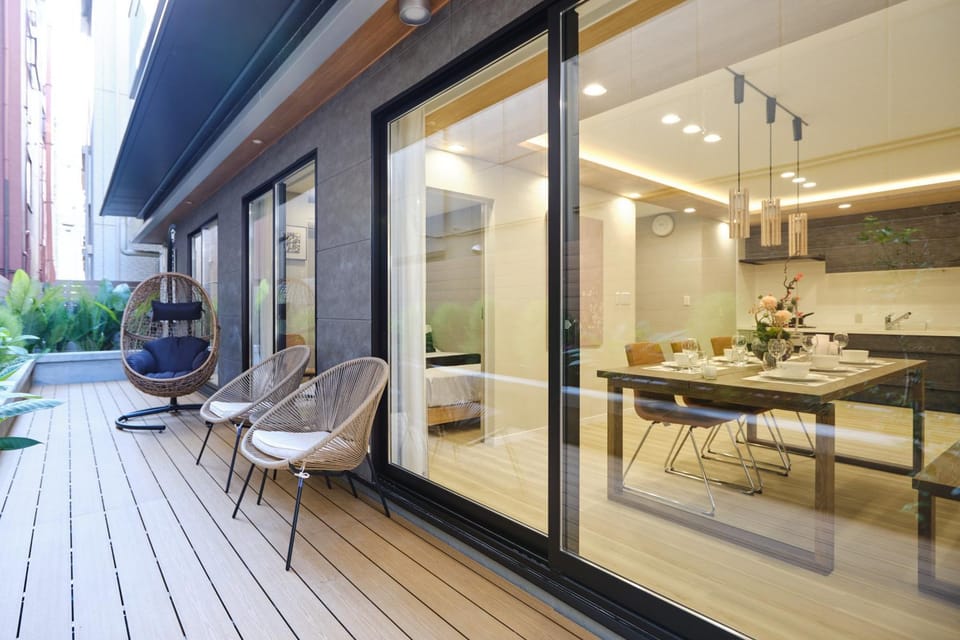 Balcony/Terrace, Living room