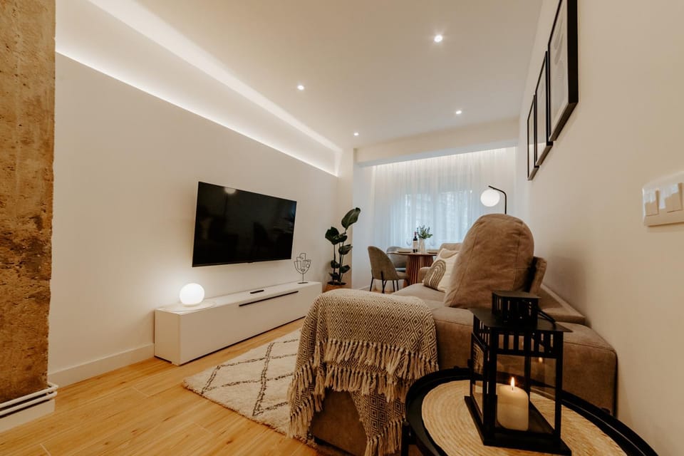 TV and multimedia, Living room, Seating area