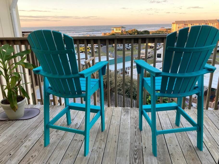 Jimmy's Beach Condo House in Emerald Isle