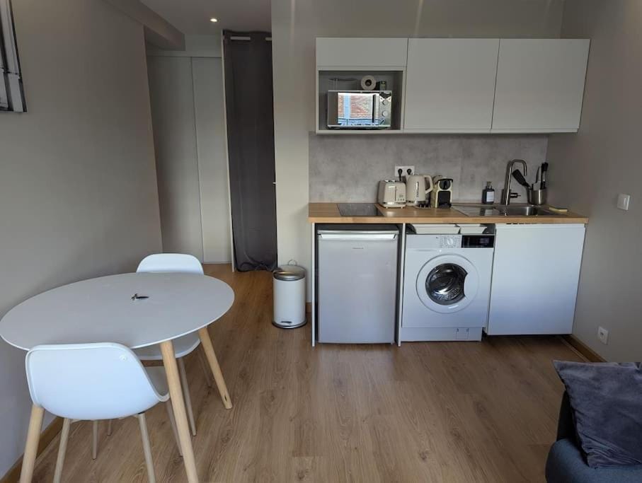 Studio équipé proche Tour Eiffel Apartment in Paris