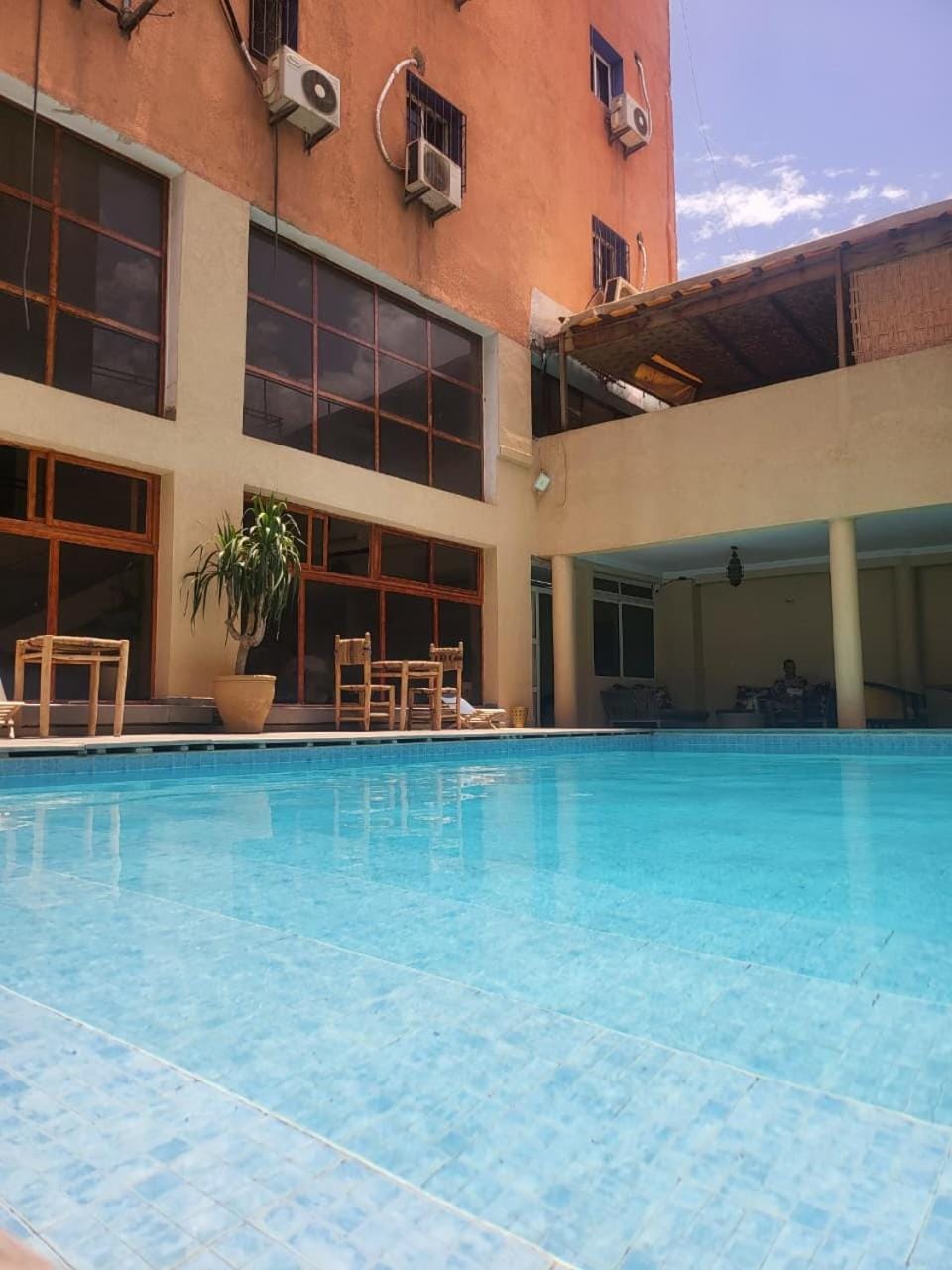 Swimming pool