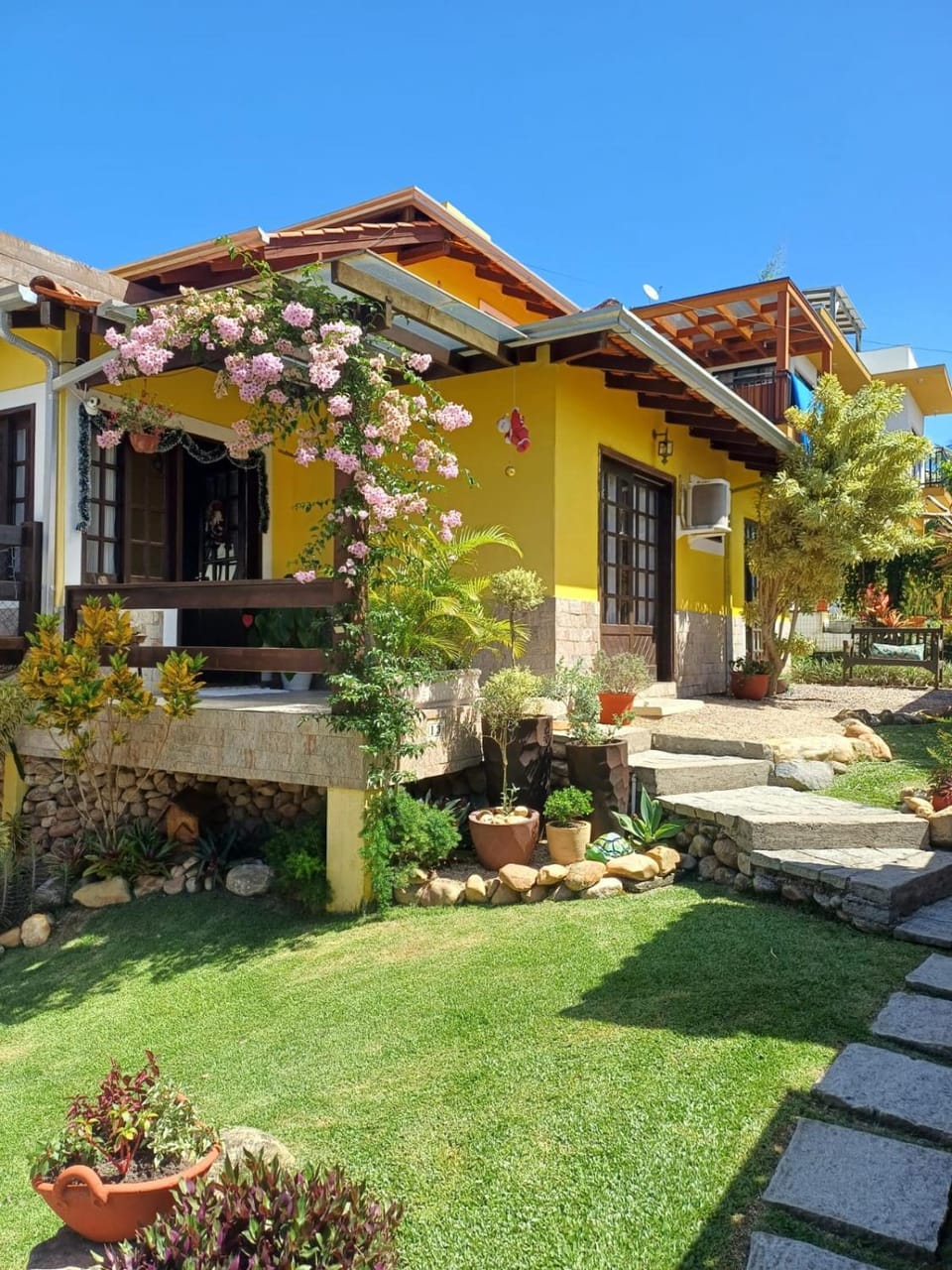 Suite Térrea Vacation rental in Bombinhas