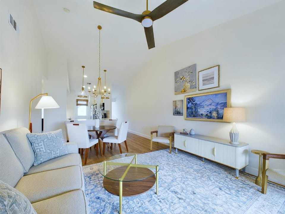 Luxurious Golf Course Hacienda at La Cita House in Titusville