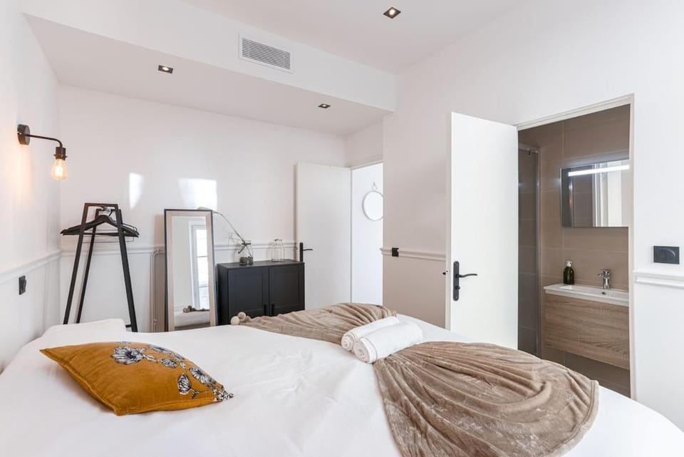 Syssi - 3 Chambres avec salles de bains, spacieux, calme, moderne, idéal congrès Apartment in Cannes