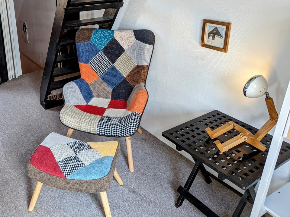 Living room, furniture