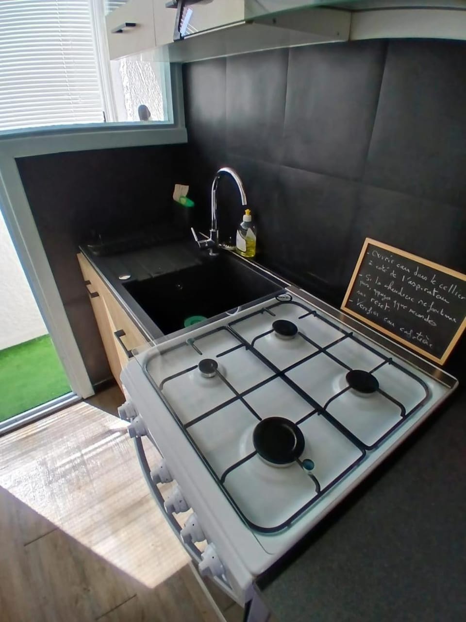 Kitchen or kitchenette