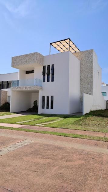 BNAYAR Tortugas 38, con acceso al Club de Playa House in La Cruz de Huanacaxtle