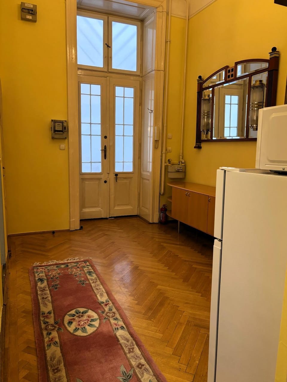 Central Location - Grand Boulevard Apartment in Budapest