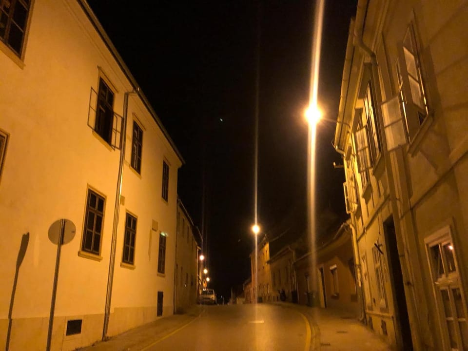 Neighbourhood, Street view