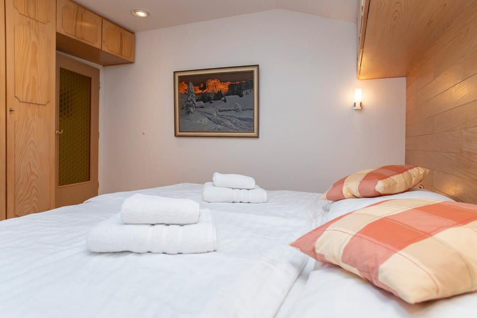 Alpenkönig by Loewenherz Apartment in Mittenwald