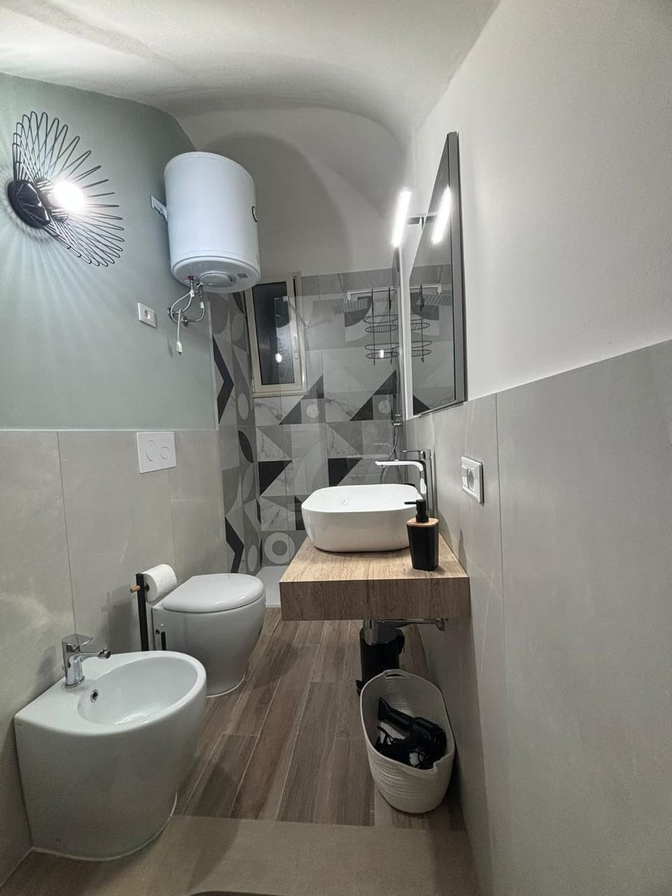 Shower, Bathroom