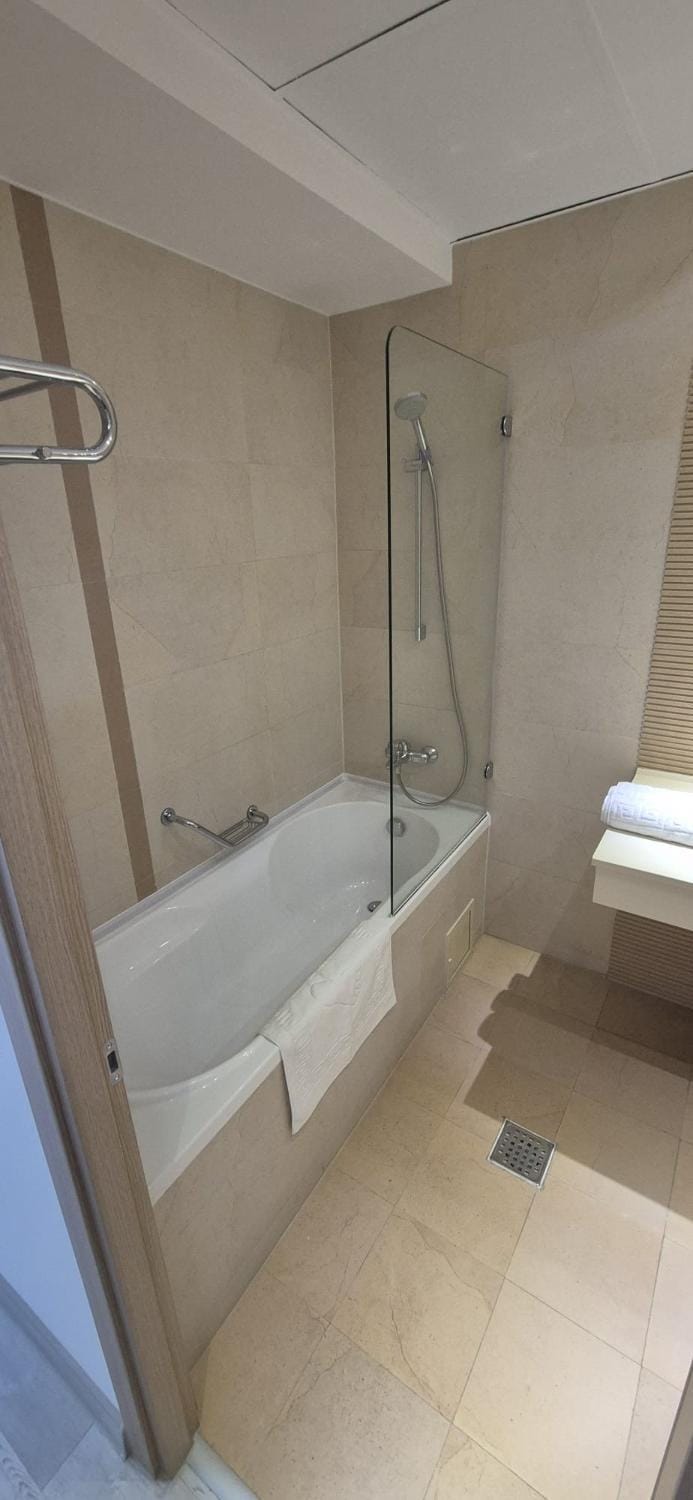 Shower, Bathroom, Bath