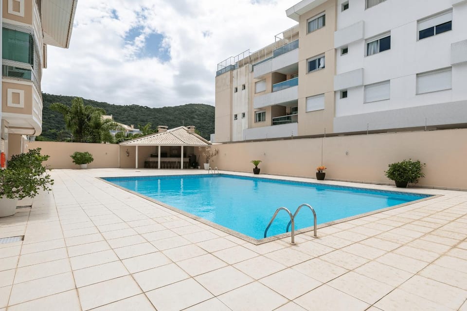 Apto Éden 300m da praia by Achei Florianópolis Apartment in Florianopolis