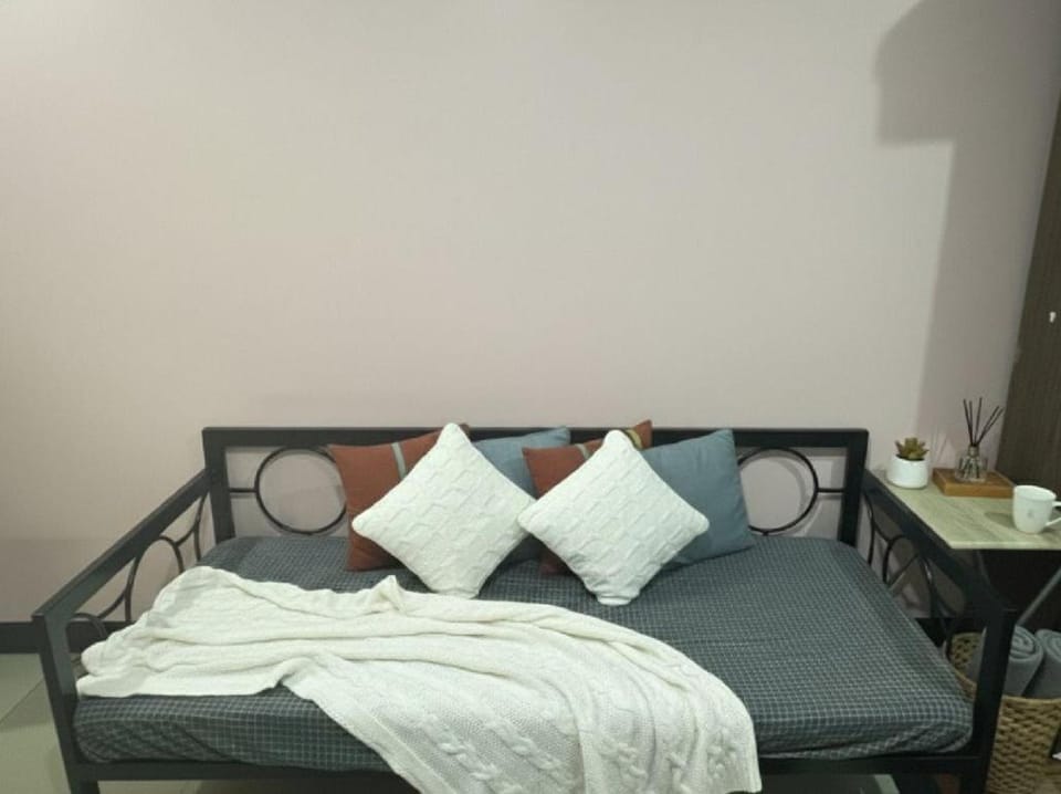 Heart of BGC Apartment in Makati