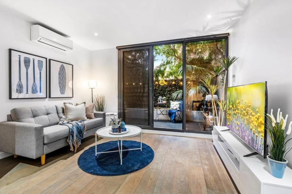 Elwood Beachside Escape Apartment in Saint Kilda