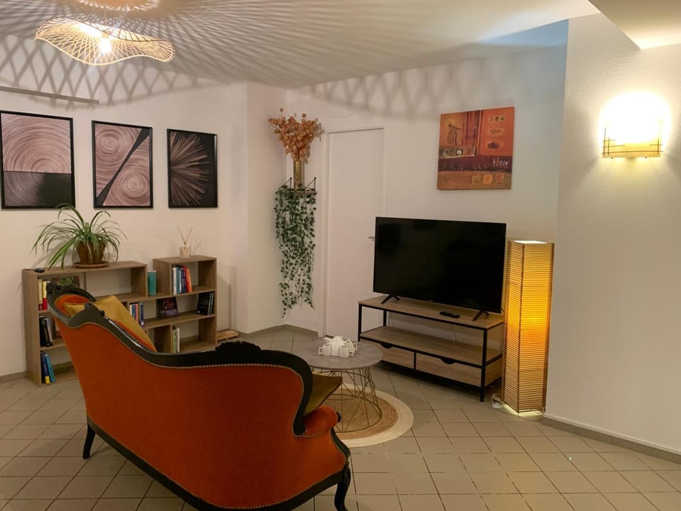 TV and multimedia, Living room